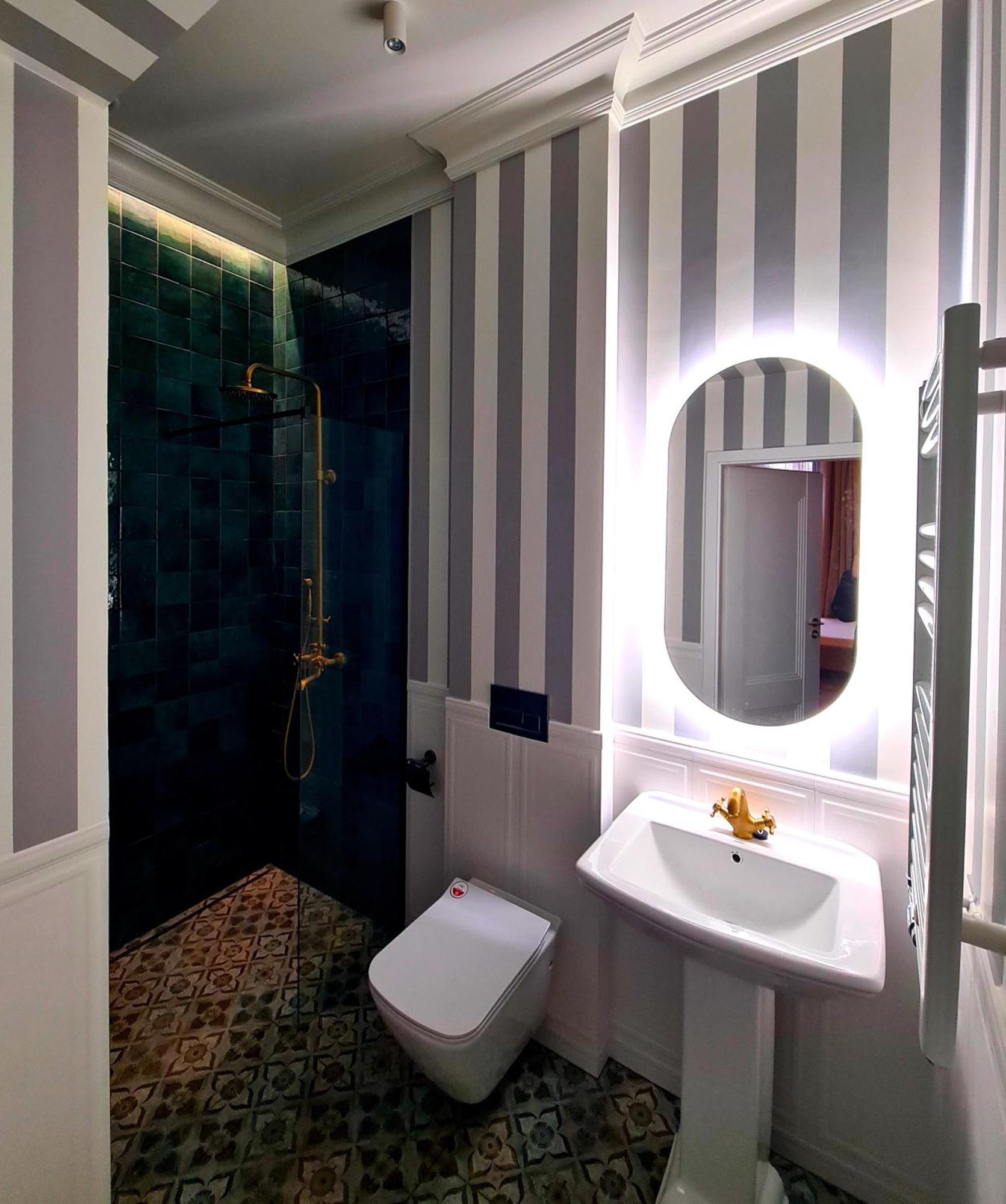 Art Jacuzzi Koletek Apartment Krakow Luaran gambar