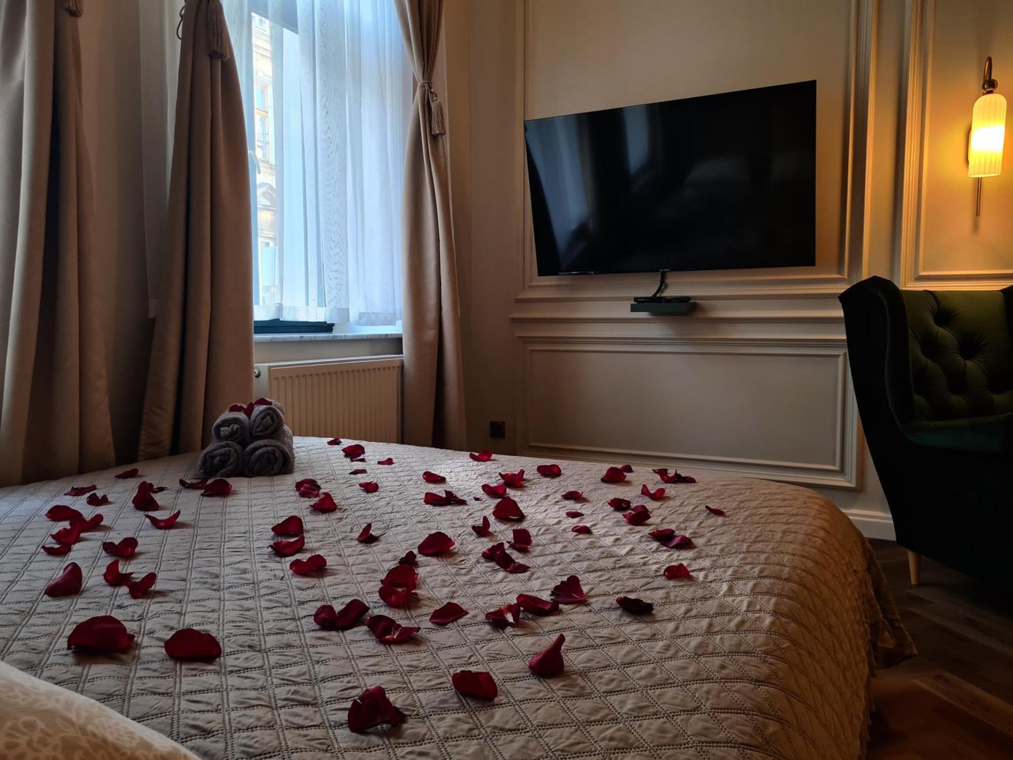 Art Jacuzzi Koletek Apartment Krakow Luaran gambar